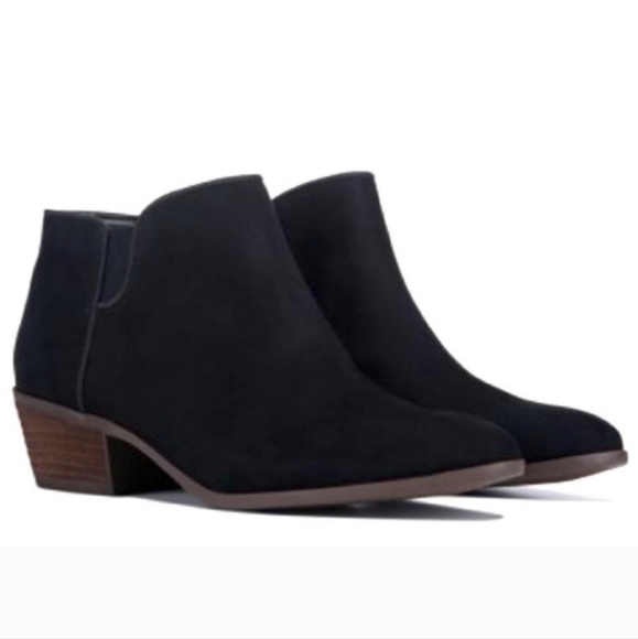 Circus by Sam Edelman Preston black faux suede booties - Picture 2 of 10